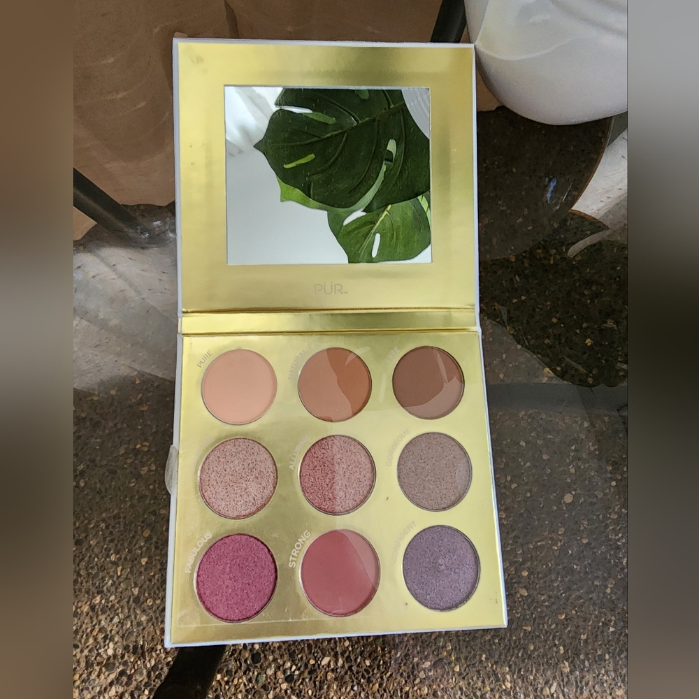 Pur Be Your Selfie Eyeshadow Palette